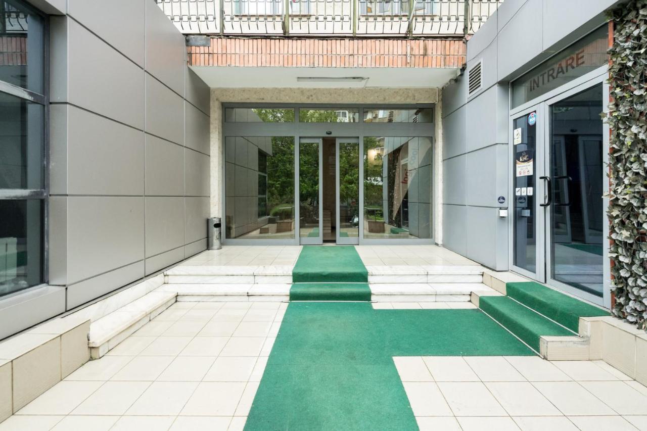Felicity Apartment By The Park Bukarest Kültér fotó